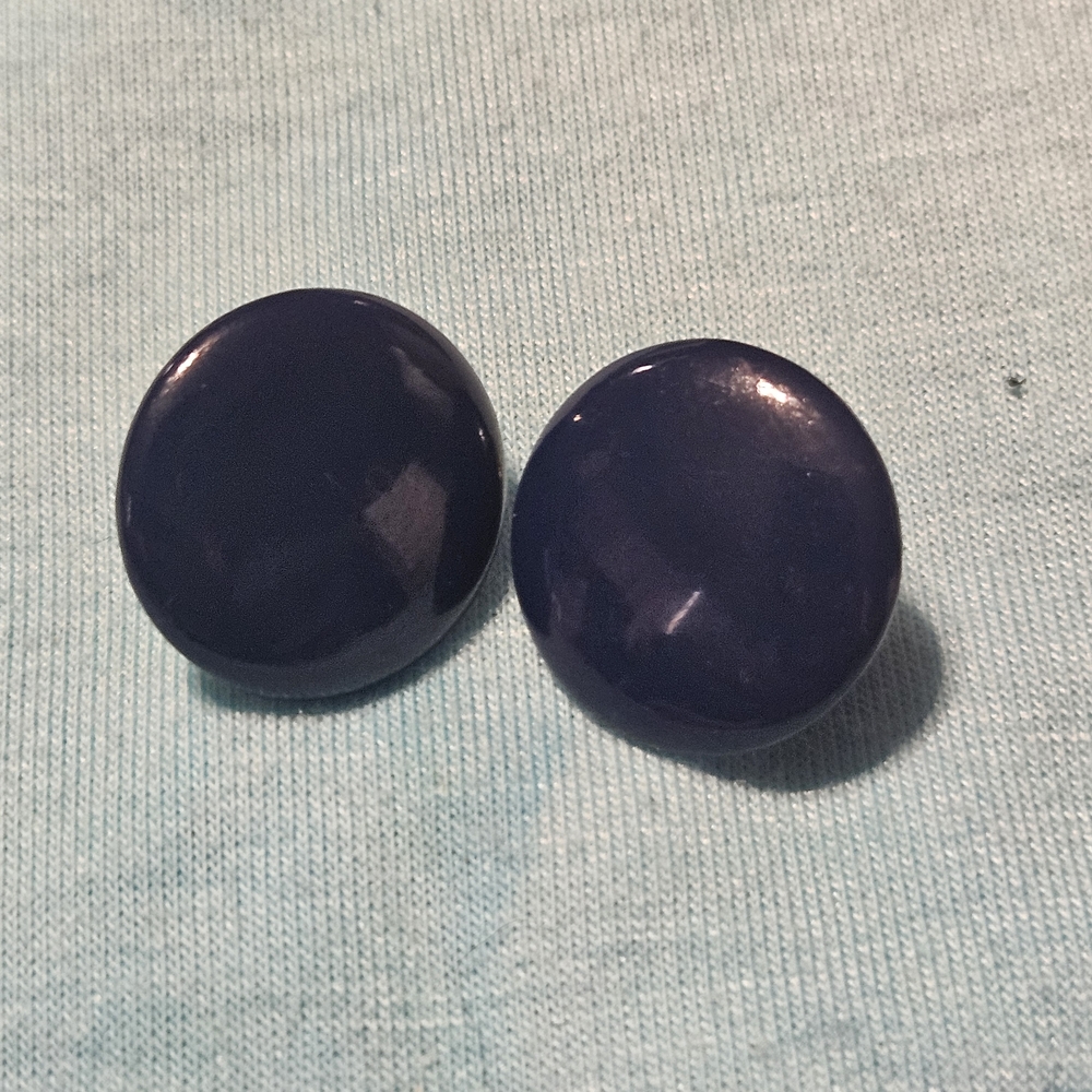 Vintage Navy Blue Metal Clip-on Earrings, Quarter Size, approx 50s